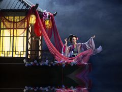 -九月鹰飞汉服摄影工作室