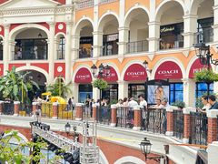 -佛罗伦萨小镇广佛名品奥特莱斯(疏港路店)