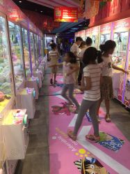 -LuckyStar幸运星家庭娱乐中心(东莞国贸店)