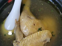 农家草鸡汤-七的湖·晚芳亭·阳澄湖农家菜·大闸蟹(莲花岛店)