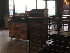 大堂-星巴克(无锡东方商厦店)