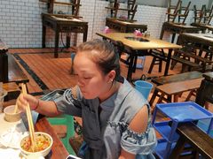 -江二娃串串香(科园四路总店)
