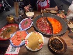 -萍姐火锅·公路夜市(武汉首店)