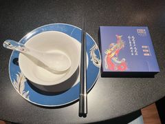 餐具摆设-凤凰湘语·海派湘菜(浦东旗舰店)