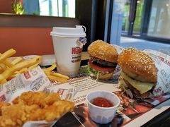 -The Habit Burger Grill 哈比特汉堡(复兴soho店)