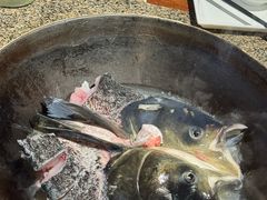 招牌柴火灶台鱼头-好灶头妈妈菜·千岛湖土菜地标美食