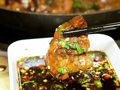 -胡须佬鸡煲四季火锅(海雅缤纷城店)