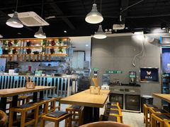 大堂-陕味食族油泼面(工商大学店)