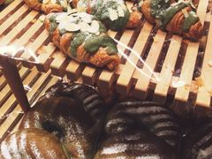 扁桃仁可颂-山崎面包(静安久光店)