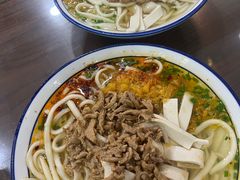招牌千张肉丝面-兴华千张面馆