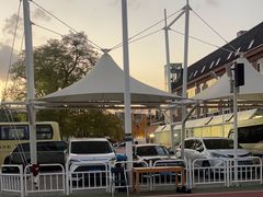 -北京市海淀外国语实验学校