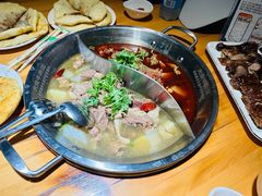 -大众跷脚牛肉馆·非遗传承单位(峨眉山店)