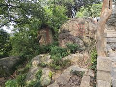 -灵岩山风景区