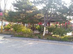 -大连步云山老汤度假山庄