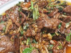 -蔼若春.传承三十年云南菜(金碧公园店)