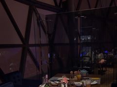 -东方明珠·空中旋转餐厅