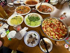 -邱金小炒·30 年盐帮江湖菜(自贡店)