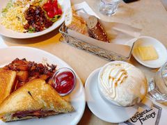 -The Cheesecake Factory芝乐坊餐厅(兴业太古汇店)