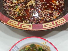 -烧哥美蛙肥肠鱼火锅·十五年社区店