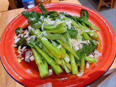 -先启半步颠小酒馆(嘉定万达店)