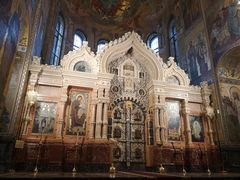 -滴血救世主教堂