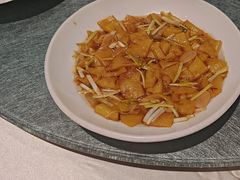 -凤凰园烤鸭店·唐山菜·传承花椒肉(老唐丰路店)