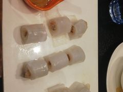 -河畔春天时尚餐厅