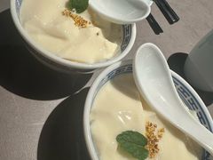 青团冰豆花-晓淮山·扬州早茶·淮扬菜(龙阳广场店)