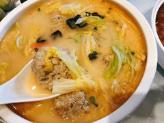 虾脑白菜狮子头-橄榄季酒店