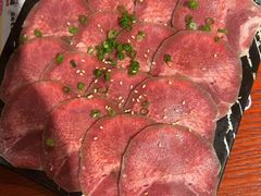 -喜牛烧肉酒场·黑金店(威高广场店)