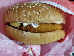 -汉堡王(大连柏威年餐厅店)