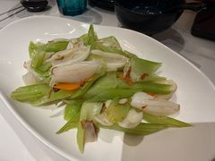 -荟廷·晶萃(陆家嘴尚悦湾店)