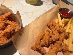 -必胜客(新辰里酒仙桥店)