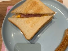 -必胜客(广渠路店)
