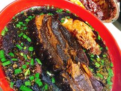 -小龙大肉面馆