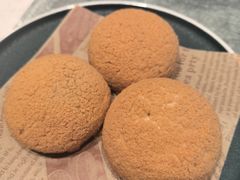 -景月阁空中食府(希尔顿酒店)