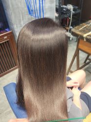 点击看大图 -T.1 hair salon烫染接发