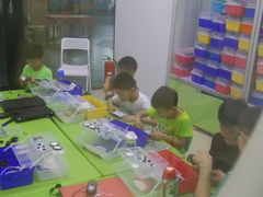-瓦力工厂机器人编程培训中心(龙德紫金商场店)