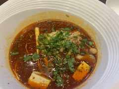 -成都你六姐·牛肉冒菜(城市集市合生汇店)