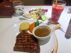 嫩肩牛排-斗牛士牛排餐厅(嘉里汇店)