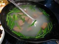 扁菜鸭红汤-甘家界牌柠檬鸭(青山店)