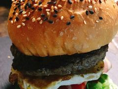 -HIGH FIVE哈福手工汉堡(桂林路店)