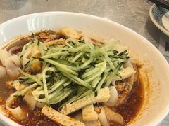 -汗腾格里·风味餐厅(新疆驻京办店)