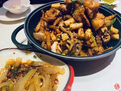 -渝蛙馆(新百店)