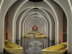 -涨巢·潮玩水疗局