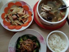 -臻爱住家月嫂育儿嫂(万达店)