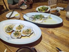 -花溪雨·森林餐厅(石基店)