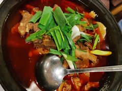 -霄汉牛三鲜湖北砂锅菜(万松园2店)