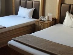 -绿岛汤泉韩式休闲会所