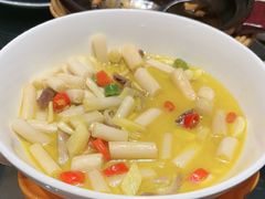 -新天明砂锅鱼头煲